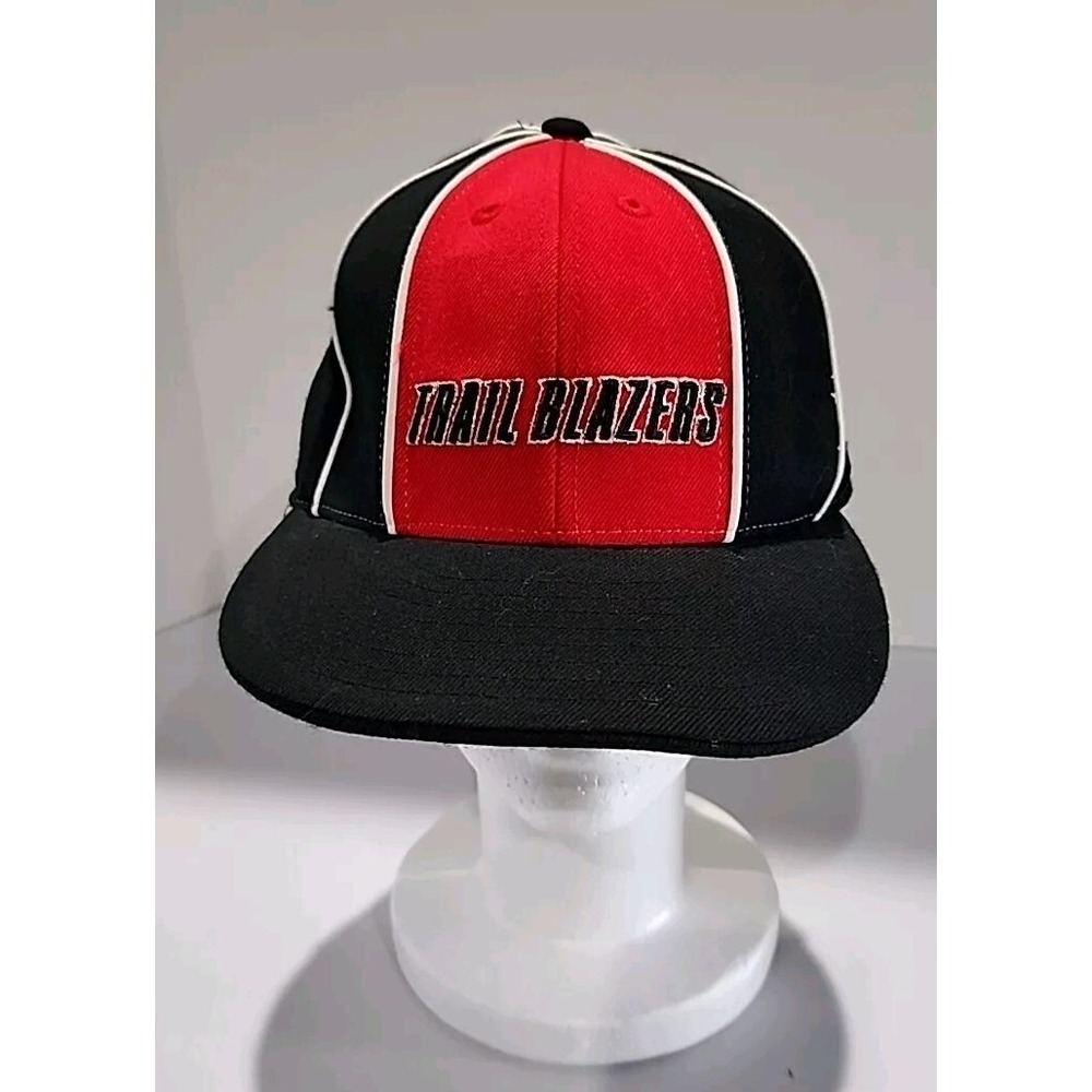 Portland Trail Blazers Fitted Cap Size 7 1/2 Flat Brim 100% Wool Reebok